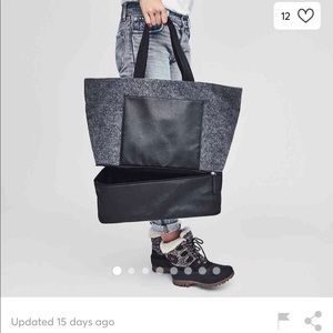 NWT Weekender Grey Felt Tote 👜